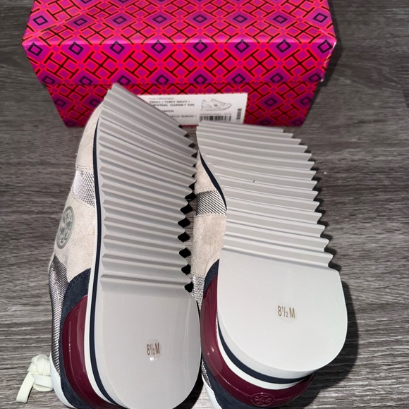 New Women’s Tory Burch Grey on Grey Sneaker - Picture 7 of 7